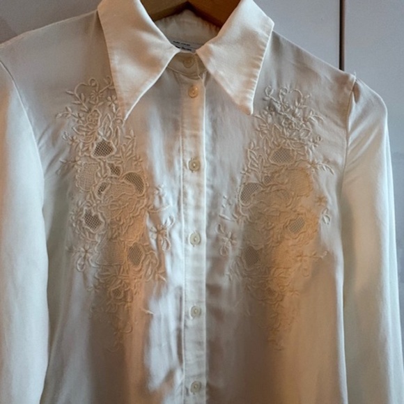 Blouse - Picture 2 of 7